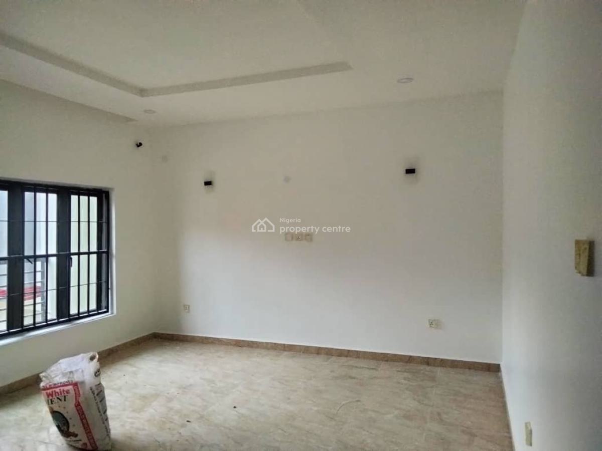 Luxurious 5-bedroom Terrace Duplex, Guzape District, Abuja, Terraced Duplex for Rent