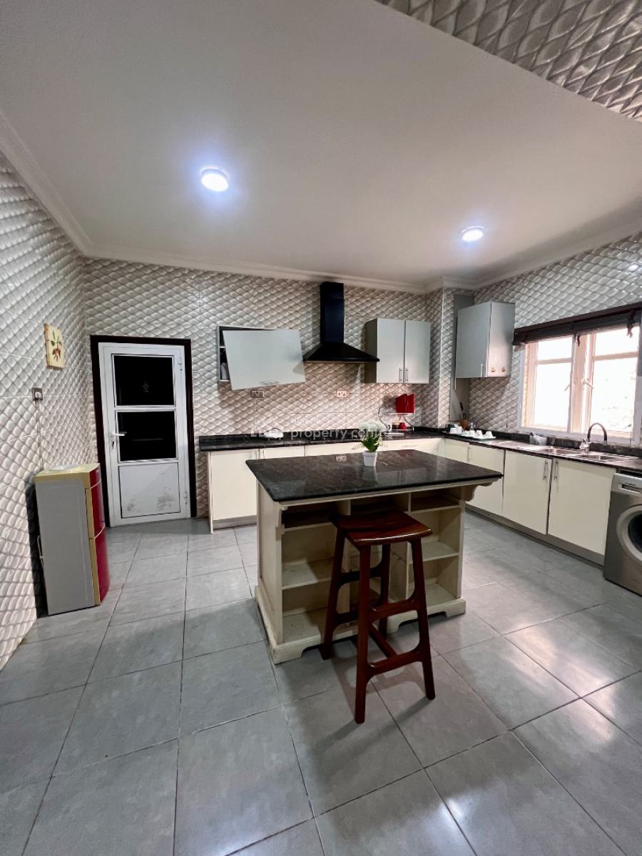 Fully Furnished 3-bedroom Luxury Apartment in Vi, Victoria Island (vi), Lagos, Flat / Apartment Short Let