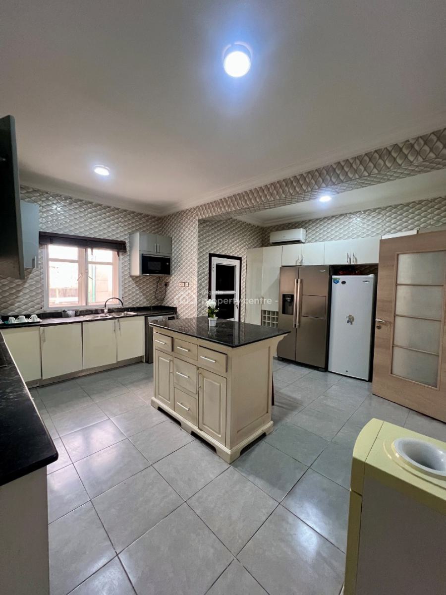 Fully Furnished 3-bedroom Luxury Apartment in Vi, Victoria Island (vi), Lagos, Flat / Apartment Short Let