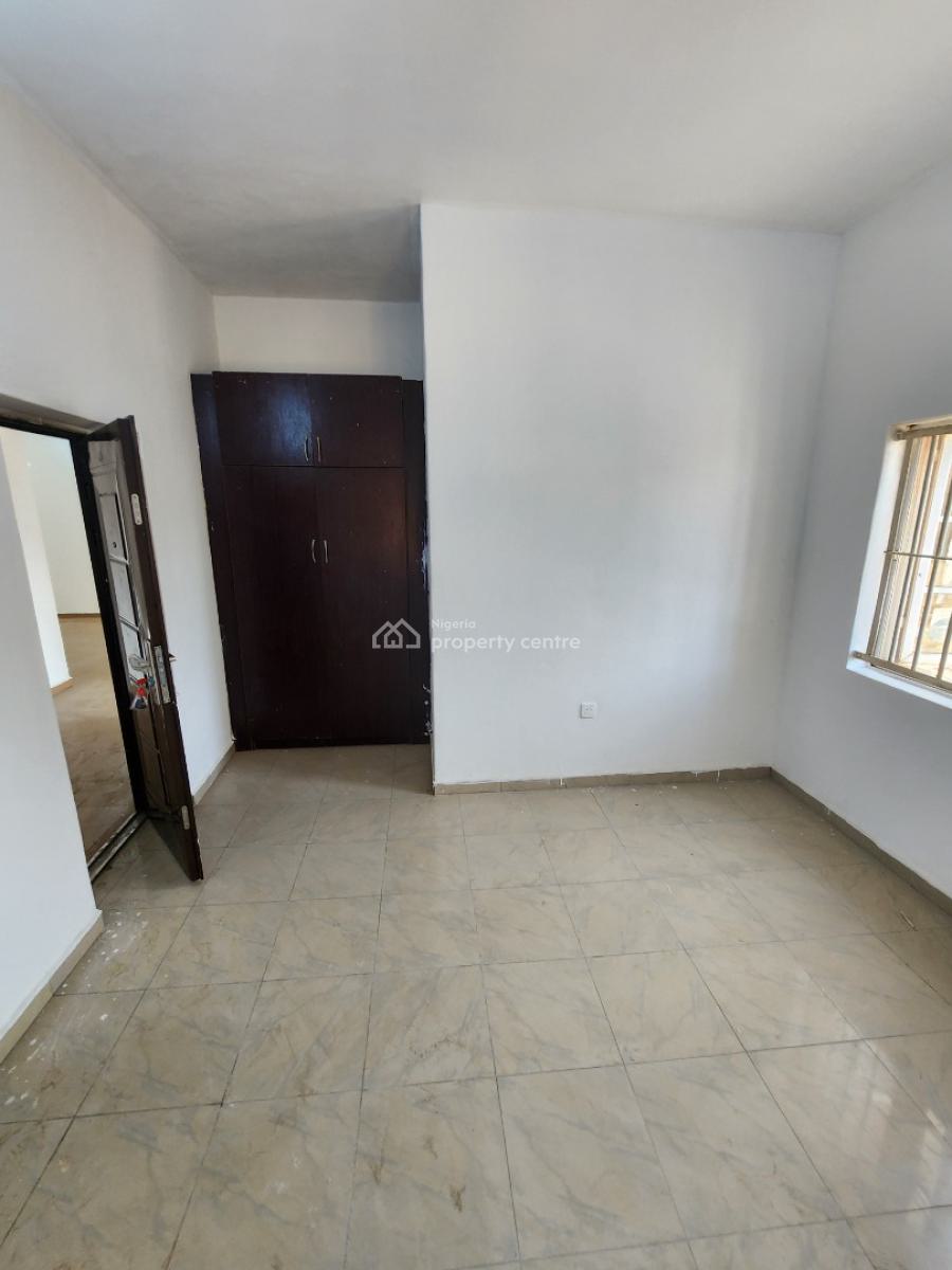 Luxury Three Bedroom Block of Flat, News Engineering, Dawaki, Gwarinpa, Abuja, Flat / Apartment for Rent