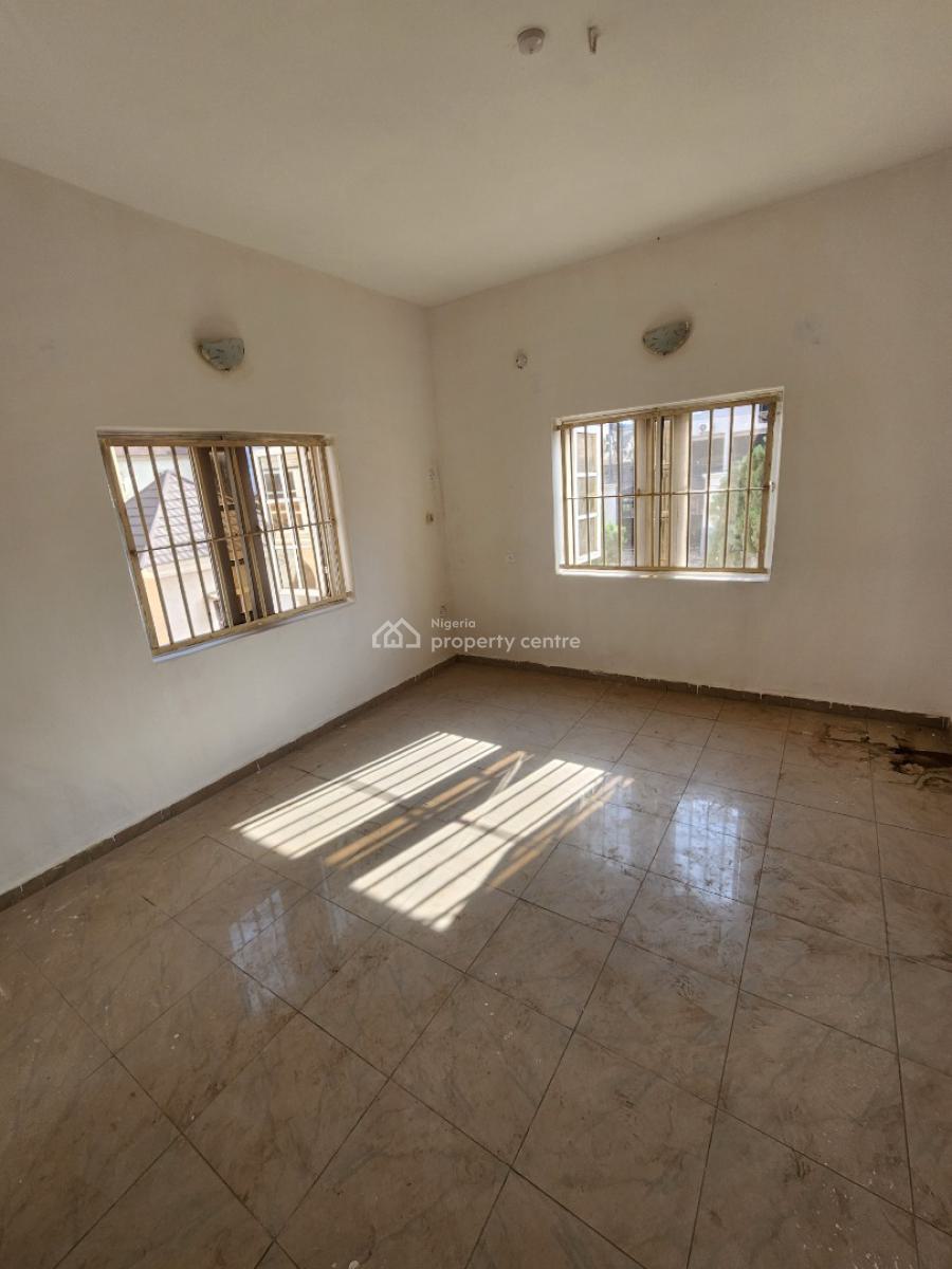 Luxury Three Bedroom Block of Flat, News Engineering, Dawaki, Gwarinpa, Abuja, Flat / Apartment for Rent