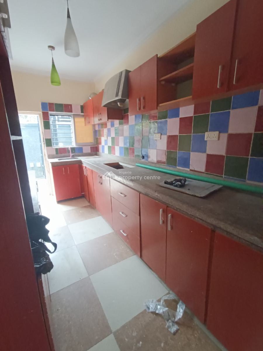 6 Bedroom Semi Detached Duplex, Ogidan, Sangotedo, Ajah, Lagos, Semi-detached Duplex for Rent