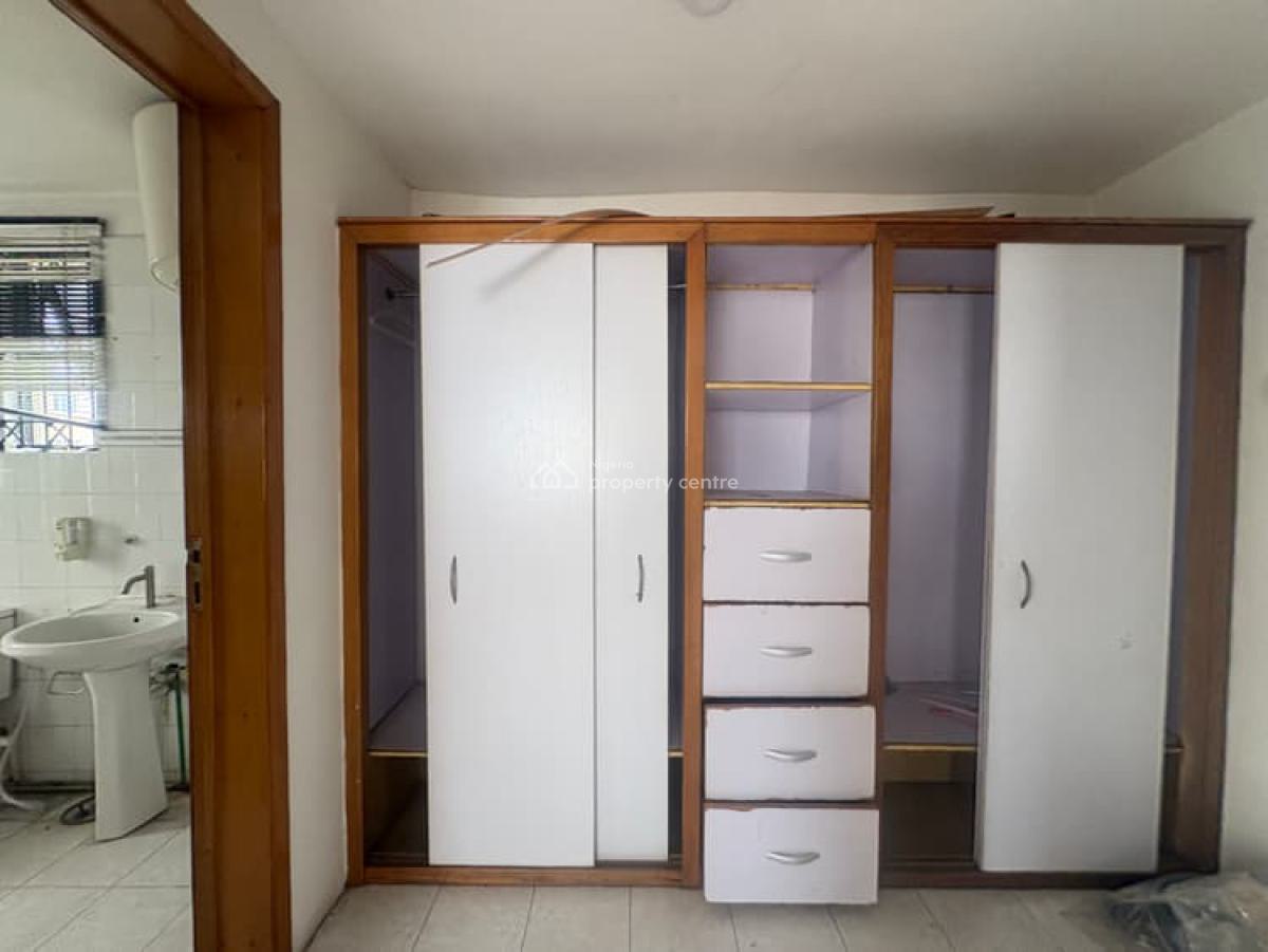 4-bedroom Fuly Detached House with  Additional 2 Rooms Apartments, Off Emma Bimbola, Lekki Phase 1, Lekki, Lagos, Detached Duplex for Rent