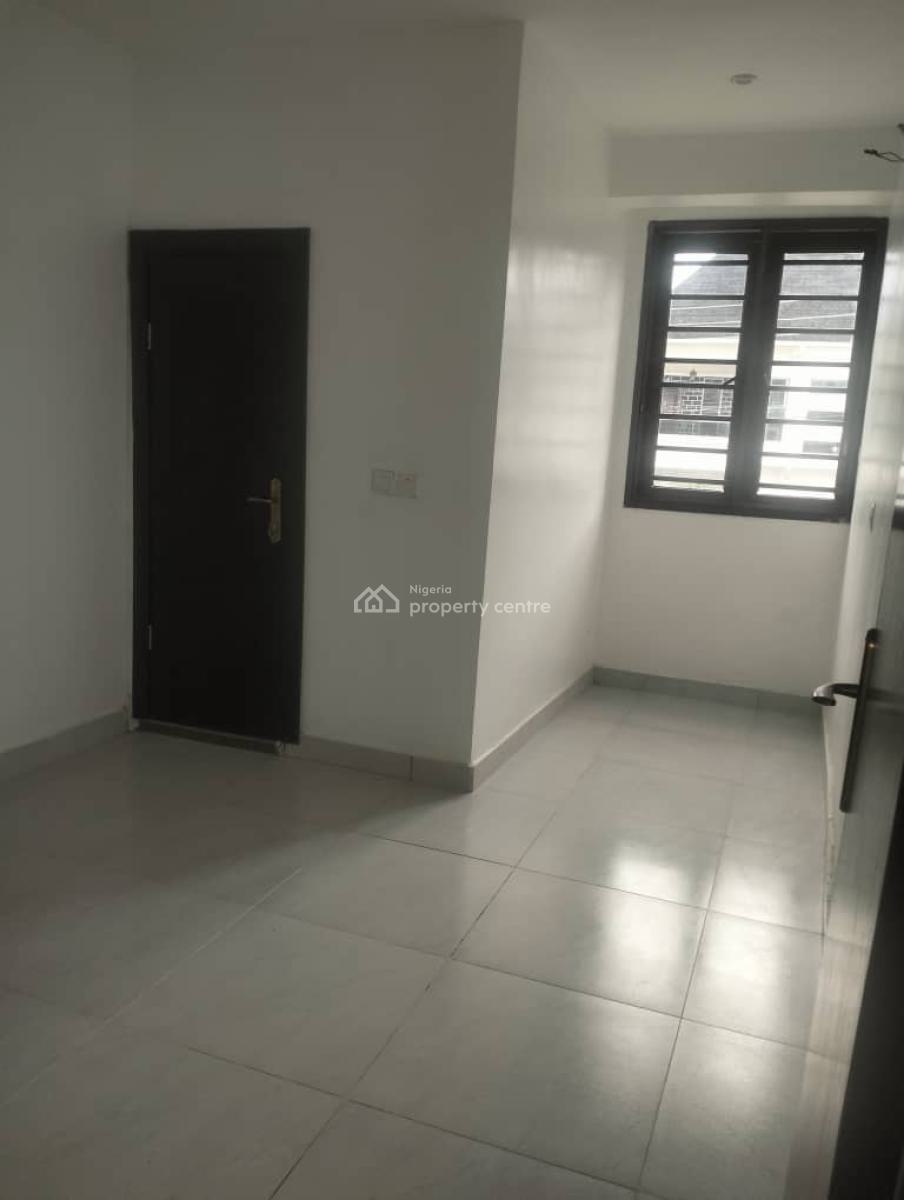 4 Bedroom Terrace with Bq, Osapa, Lekki, Lagos, Terraced Duplex for Rent