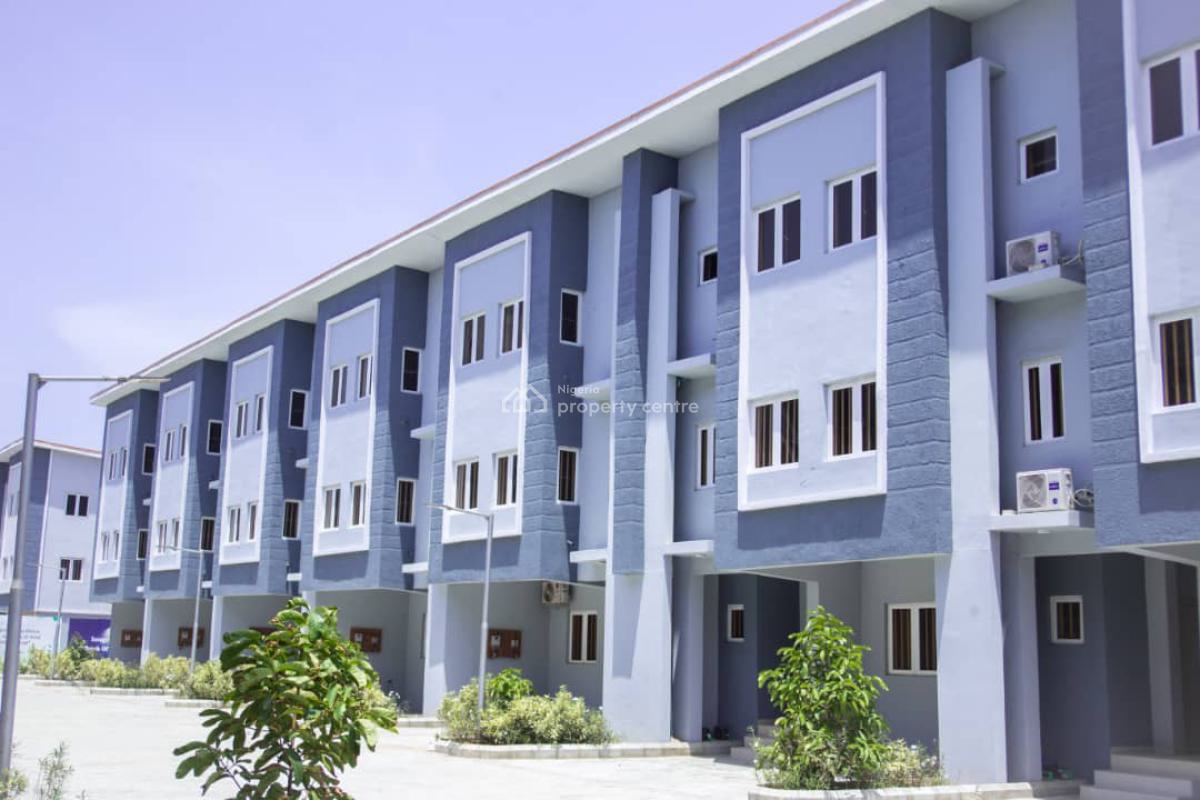 Brand Newly Built Luxury Serviced 3 Bedrooms Terrace Triplex with Bq, Alpha Beach New Road Opposite Chevron, Lekki, Lagos, Terraced Duplex for Rent