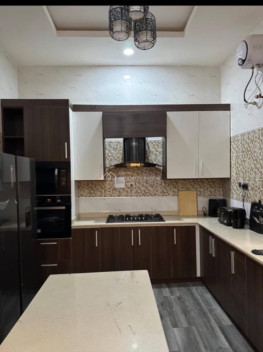 Lovely 3 Bedroom Duplex with a Snooker Board, Royal Pine Estate, Gate 3 Orchid Road, Lekki, Lagos, House Short Let