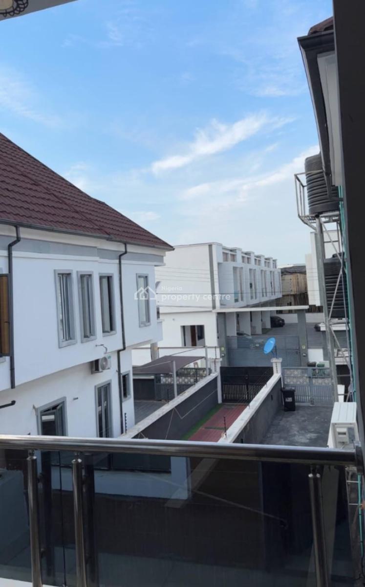 Lovely 3 Bedroom Duplex with a Snooker Board, Royal Pine Estate, Gate 3 Orchid Road, Lekki, Lagos, House Short Let