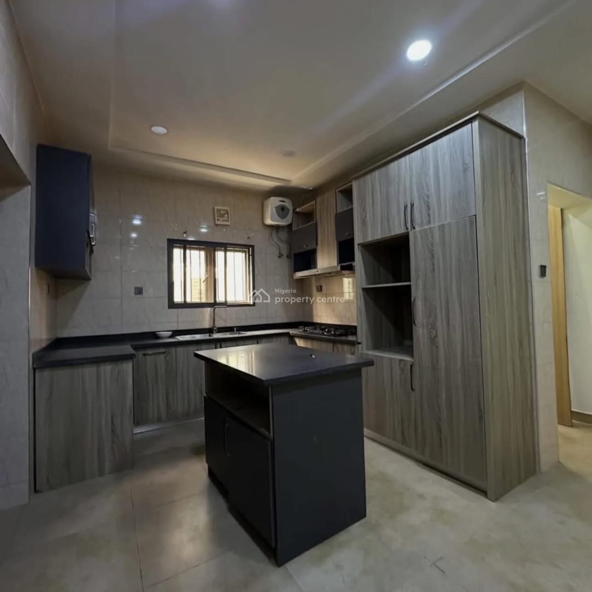 Tastefully Finished 3bedroom Apartment, Gilmore, Jahi, Abuja, Flat / Apartment for Sale