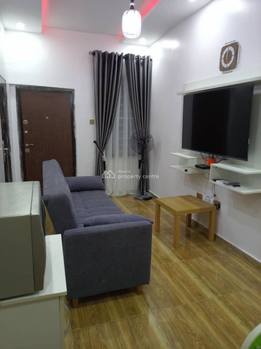 1 Furnished Mini Flat, Orchid Road, Lekki, Lagos, Mini Flat (room and Parlour) for Rent