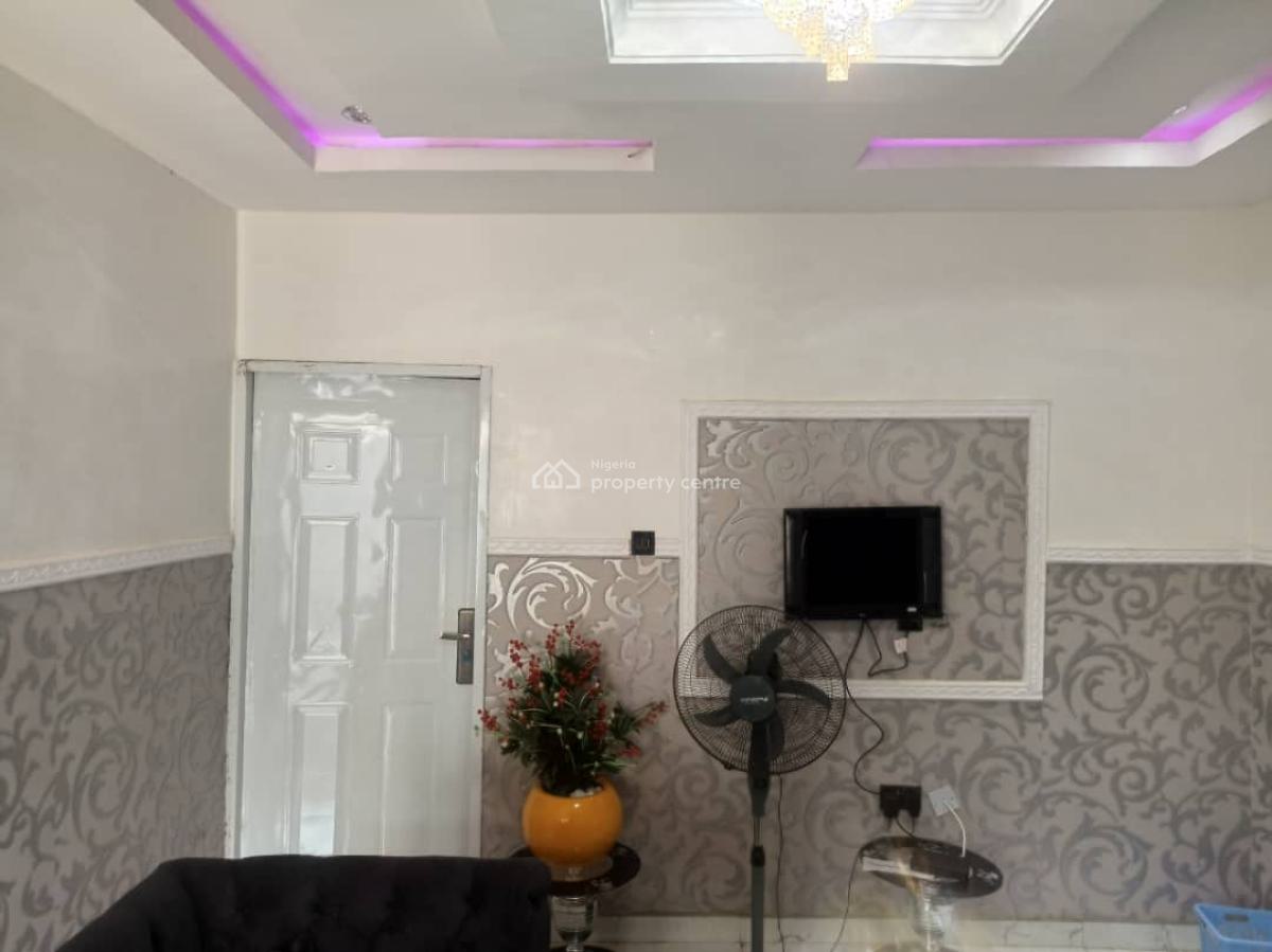 Newly Renovated 2 Bedroom Bungalow, Alafara, Idi-shin, Ibadan, Oyo, Flat / Apartment for Rent