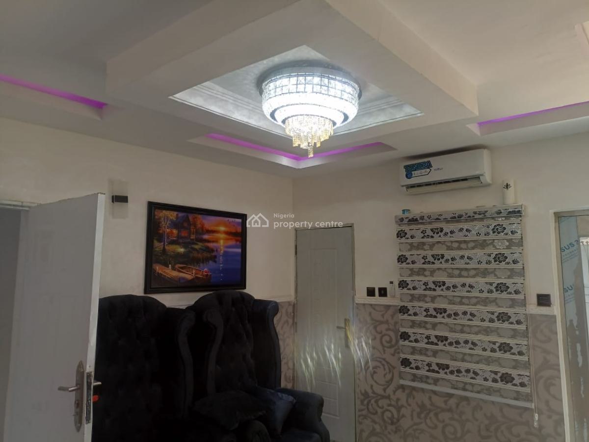 Newly Renovated 2 Bedroom Bungalow, Alafara, Idi-shin, Ibadan, Oyo, Flat / Apartment for Rent