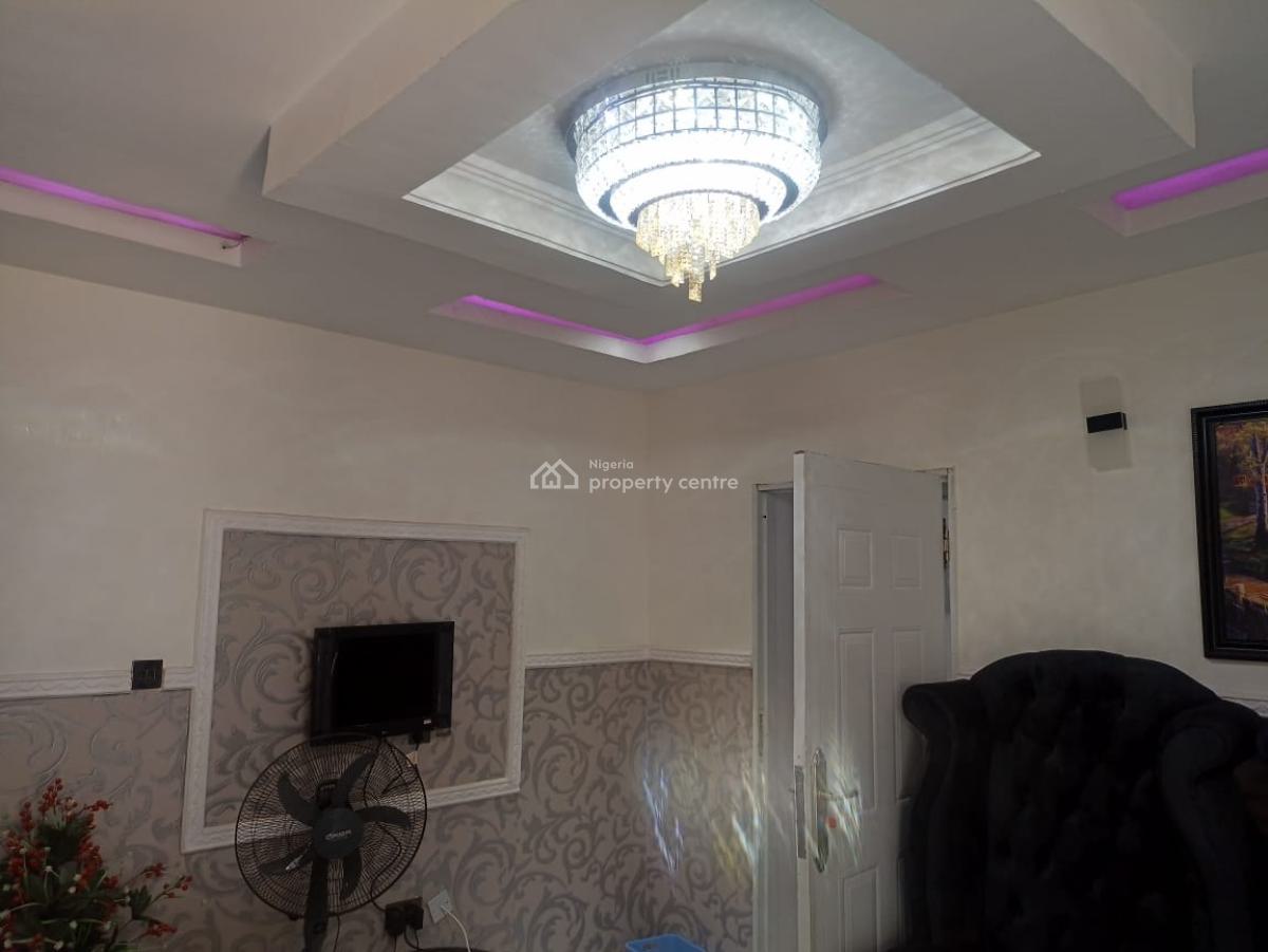 Newly Renovated 2 Bedroom Bungalow, Alafara, Idi-shin, Ibadan, Oyo, Flat / Apartment for Rent