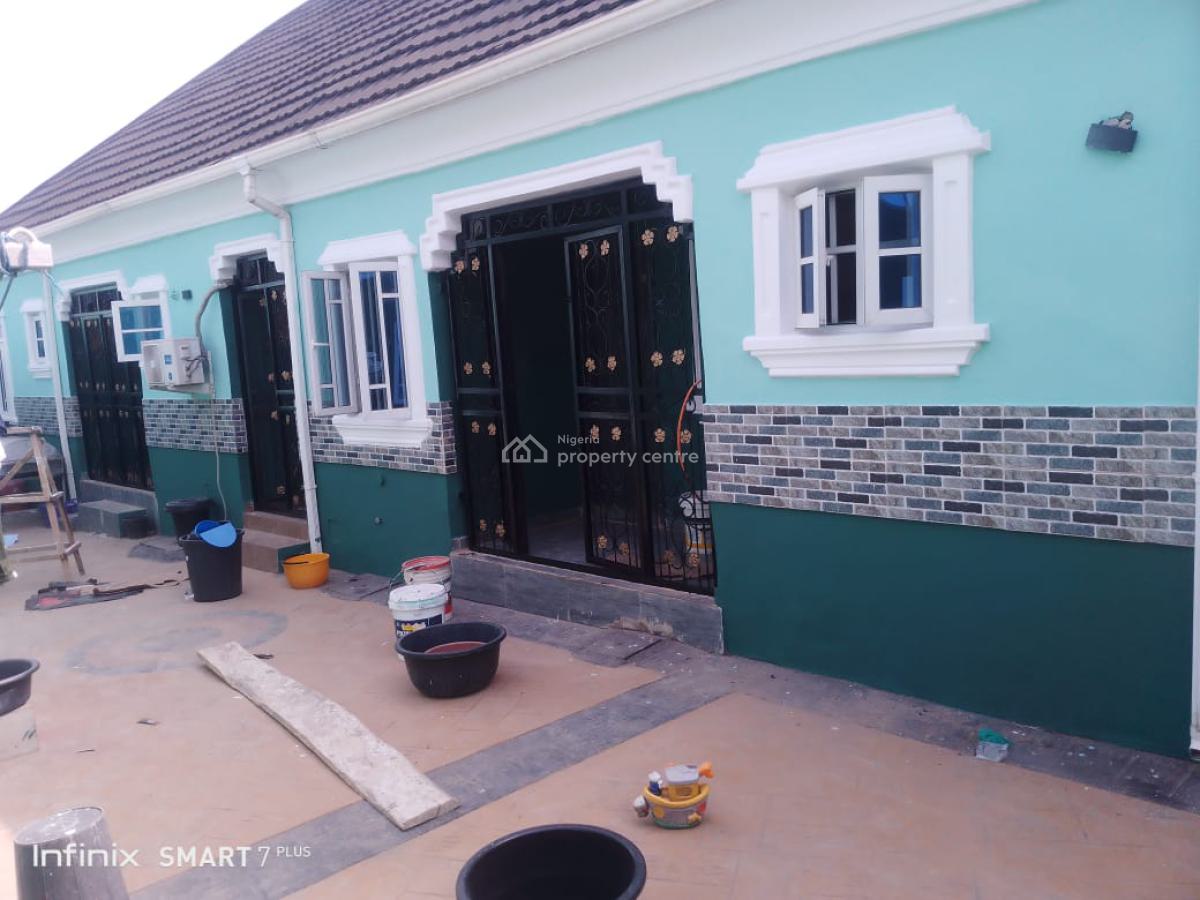 Newly Renovated 2 Bedroom Bungalow, Alafara, Idi-shin, Ibadan, Oyo, Flat / Apartment for Rent