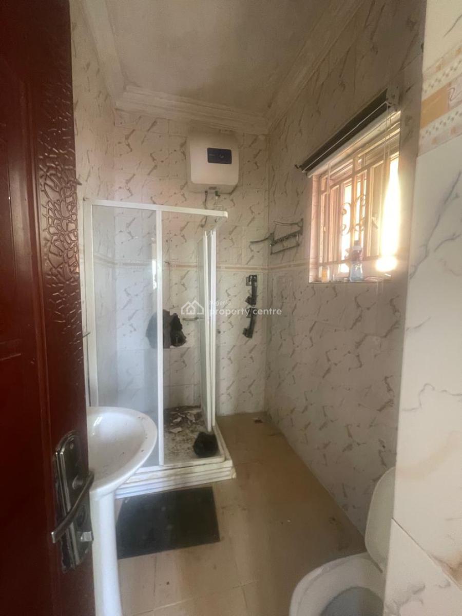 Luxury  3 Bed Flat, Gra Phase 1, Magodo, Lagos, Flat / Apartment for Rent