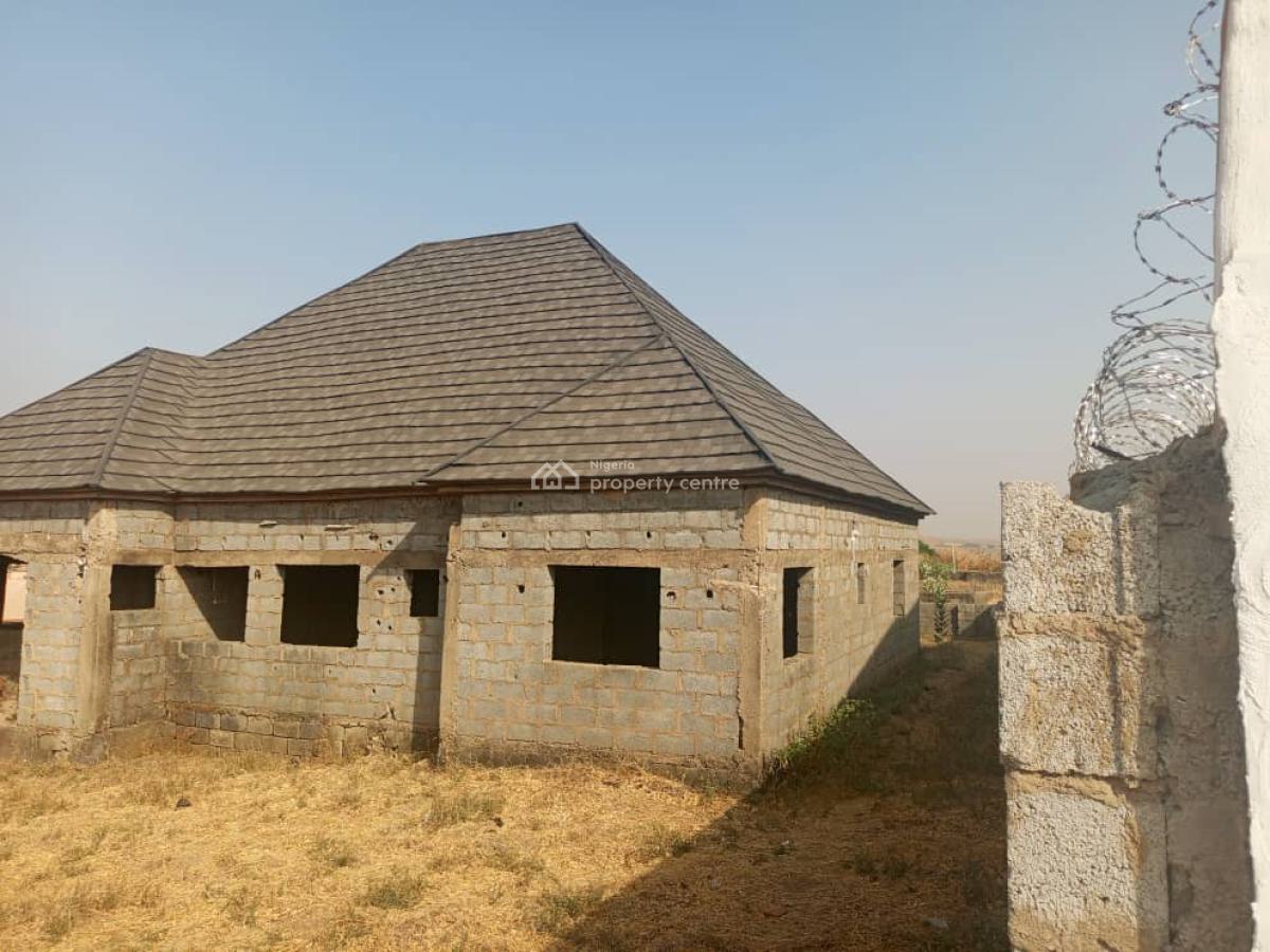 3 Bedrooms Bungalow Carcass on 600 Sqm, Orozo, Abuja, Detached Bungalow for Sale