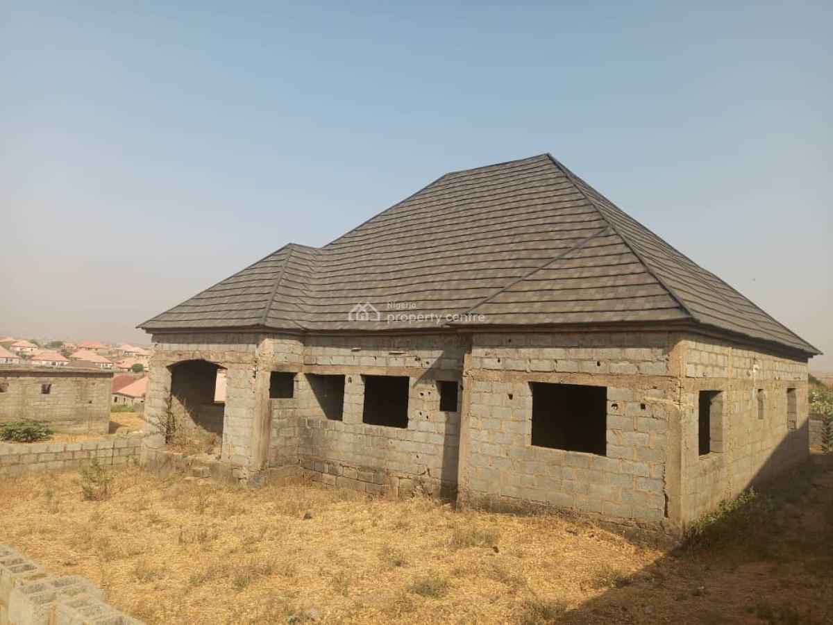 3 Bedrooms Bungalow Carcass on 600 Sqm, Orozo, Abuja, Detached Bungalow for Sale