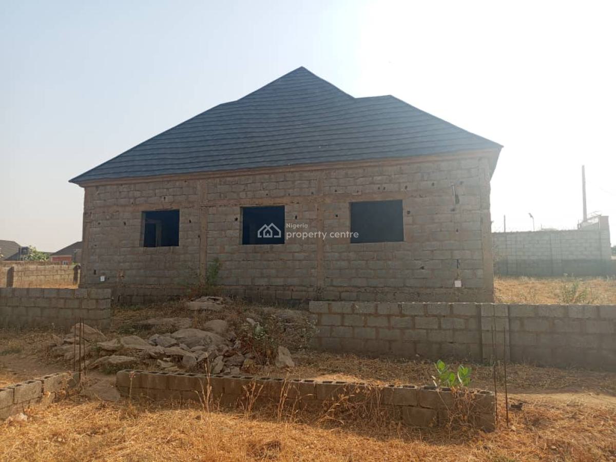 3 Bedrooms Bungalow Carcass on 600 Sqm, Orozo, Abuja, Detached Bungalow for Sale