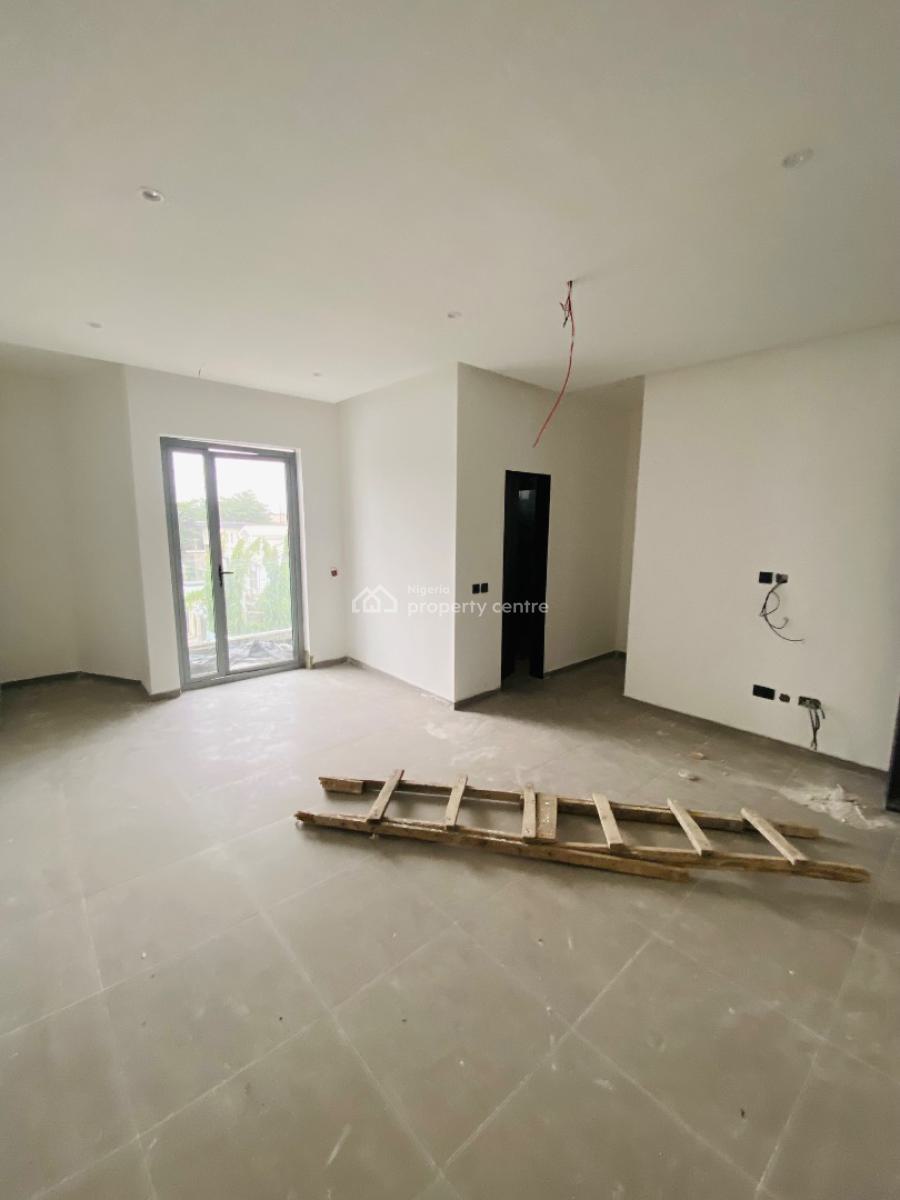 Lovely 3 Bedroom Terrace Duplex Private Compound, Lekki Phase 1, Lekki, Lagos, Terraced Duplex for Sale