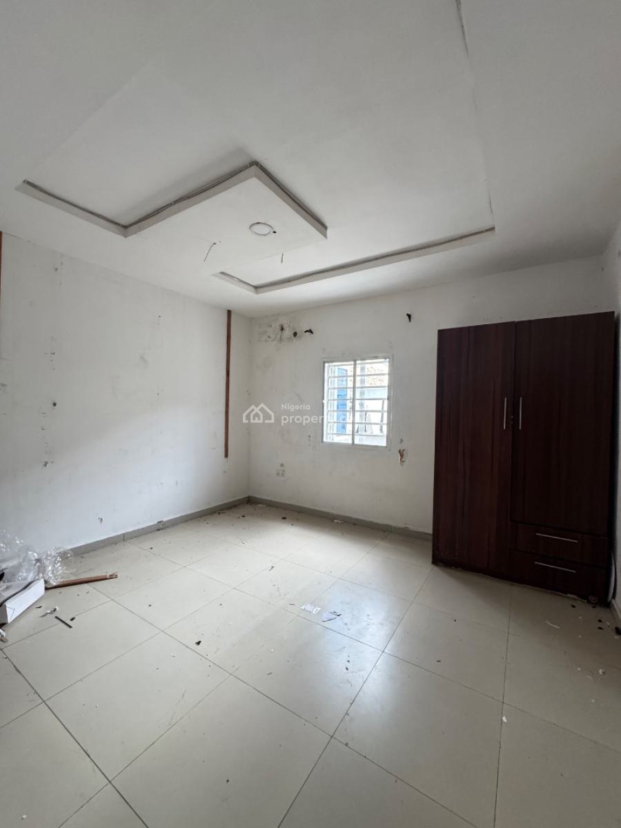Well Maintained 2bedroom Apartment Available, Sangotedo, Ajah, Lagos, Flat / Apartment for Rent