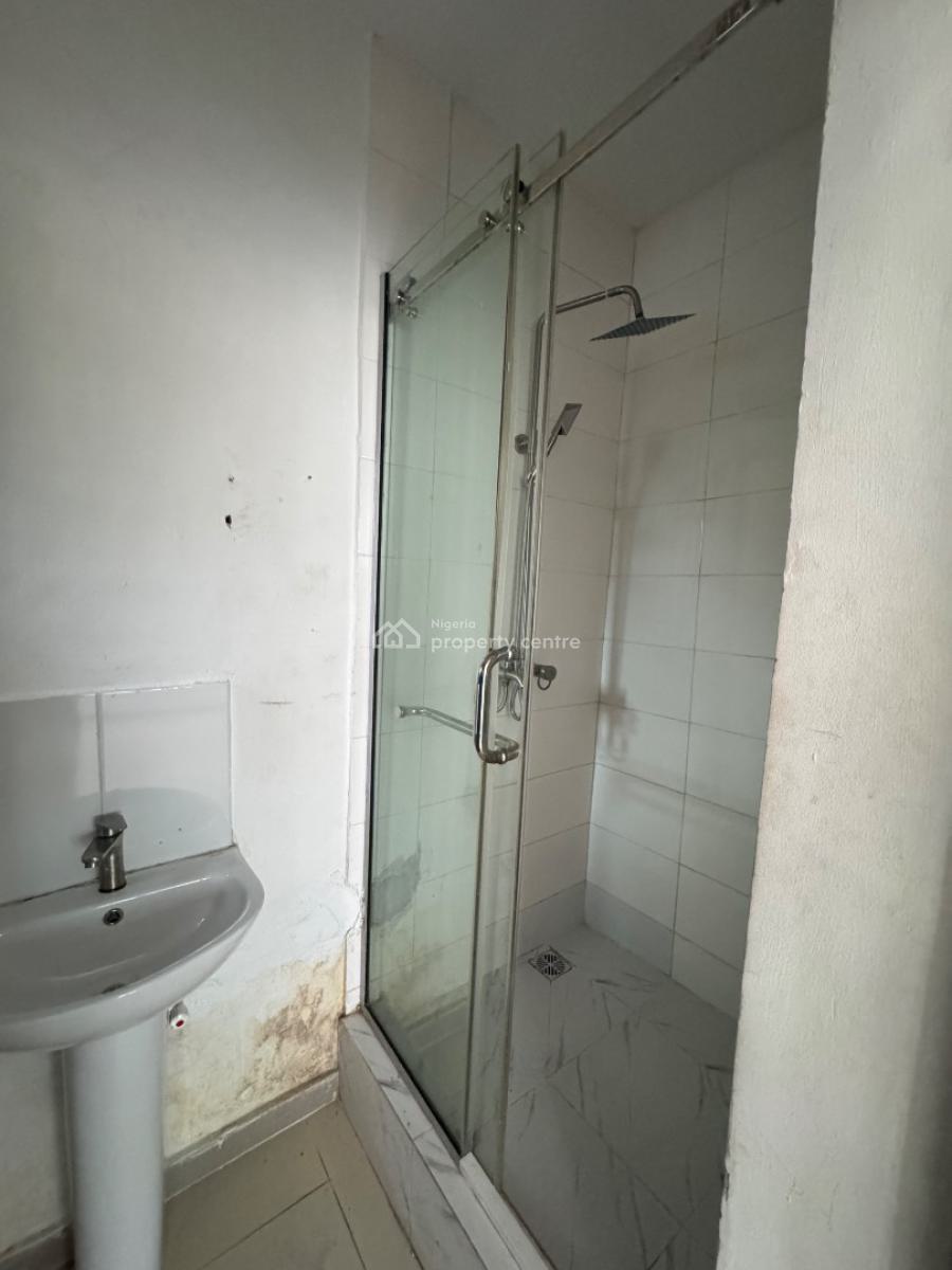 Well Maintained 2bedroom Apartment Available, Sangotedo, Ajah, Lagos, Flat / Apartment for Rent