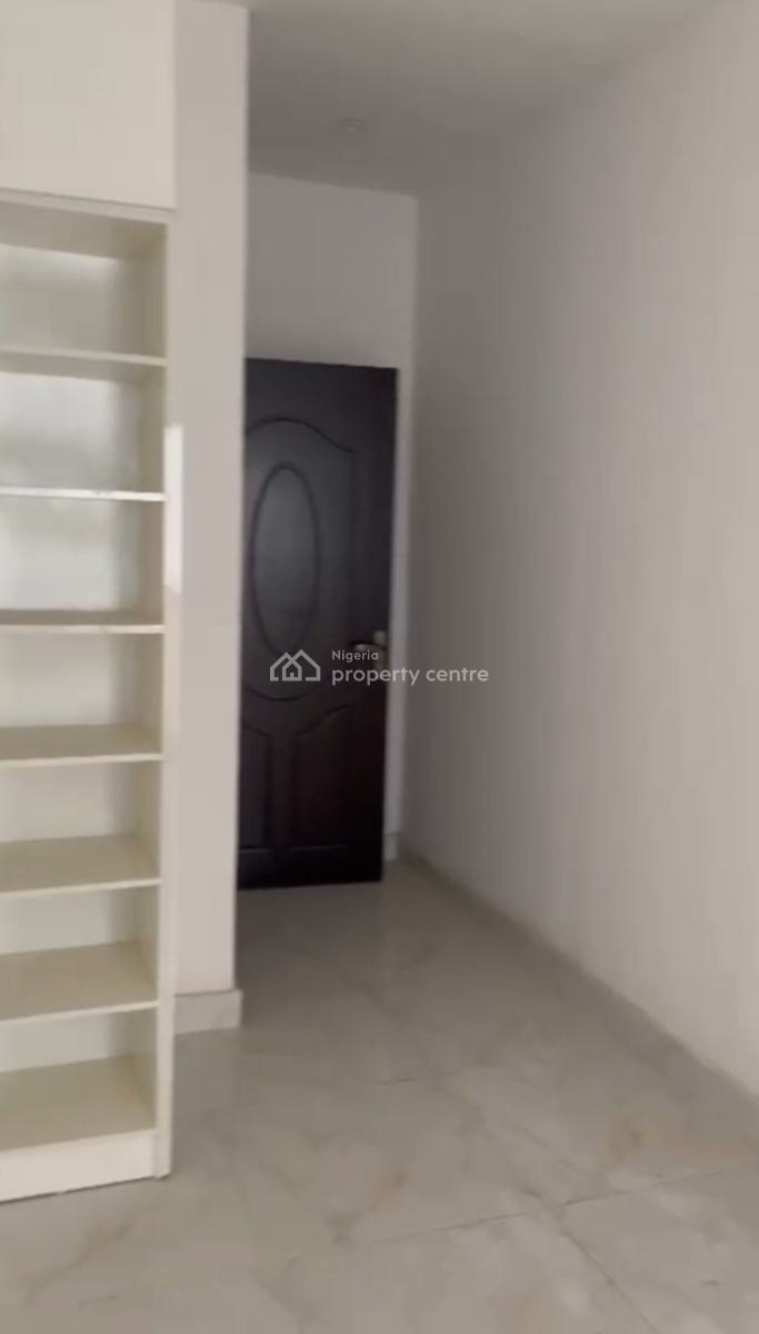 Spacious 3 Bedrooms Flat Serviced Apartment with Boyz Quarter, Riverside Apartment, Banana Island Road, Ikoyi, Lagos, Flat / Apartment for Rent