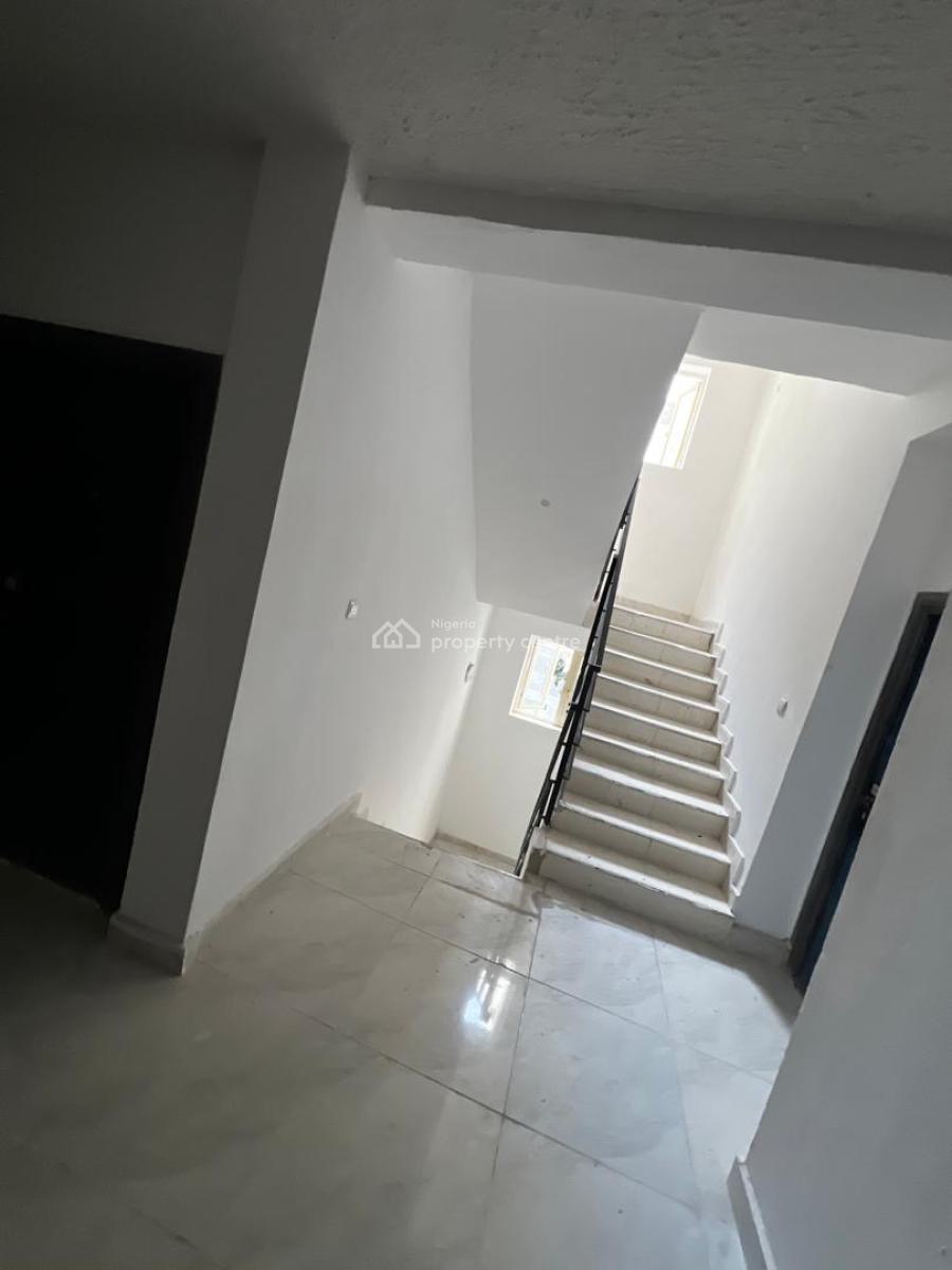 Luxury 2 Bedroom Apartment, Lekki Phase 1, Lekki, Lagos, Flat / Apartment for Rent
