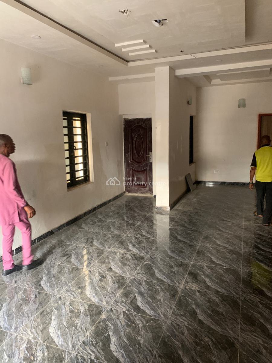 3 Bedroom Apartment, Gbagada, Lagos, Block of Flats for Sale