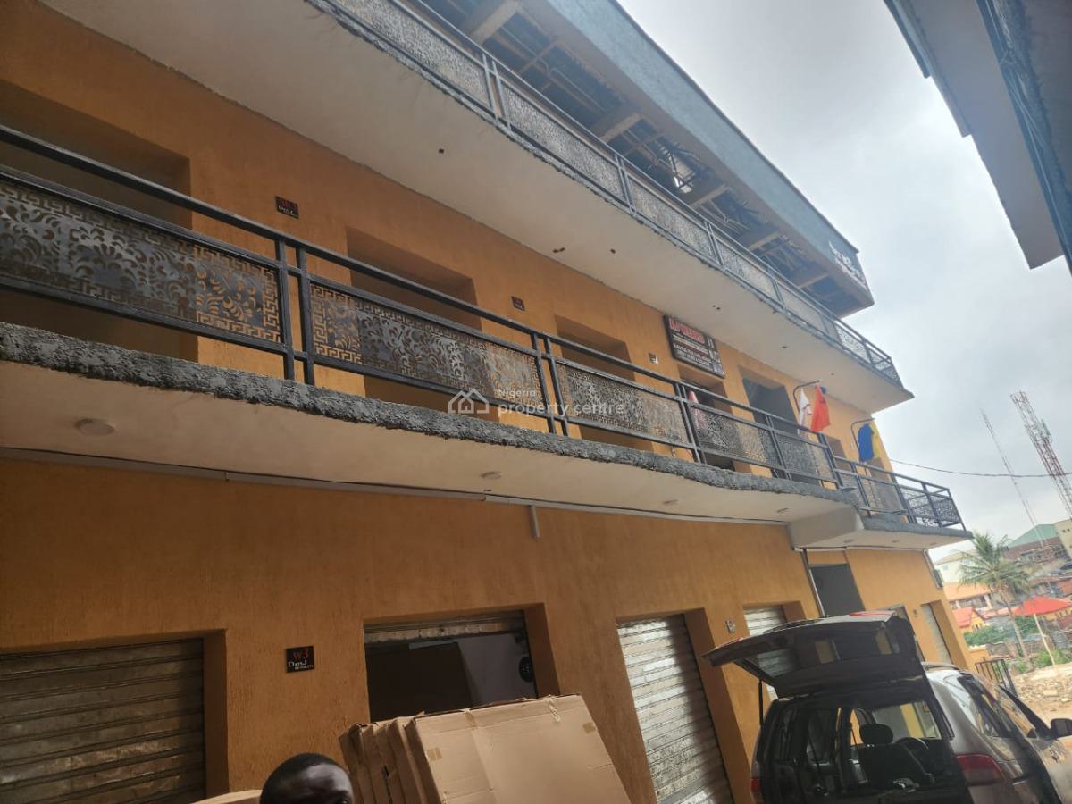 Units of Shops and Office Spaces in a Lucrative Area, Dugbe (onireke), Ibadan North-west, Oyo, Plaza / Complex / Mall for Rent