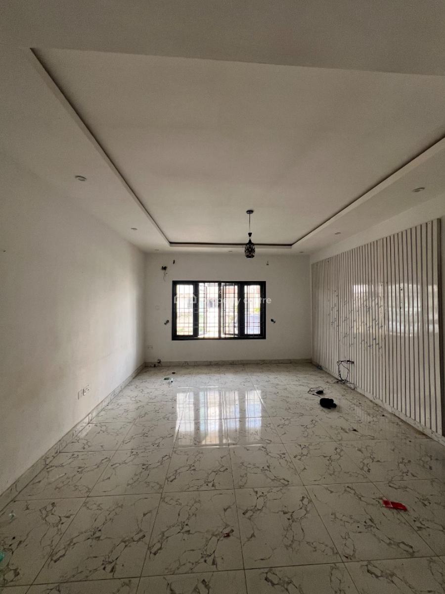 Well Built 3 Bedroom Apartment, Orchid Road, Lekki, Lagos, Flat / Apartment for Rent