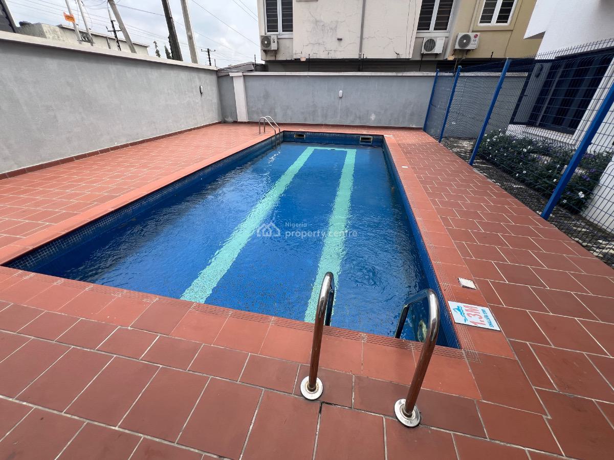 Well Built 3 Bedroom Apartment, Orchid Road, Lekki, Lagos, Flat / Apartment for Rent