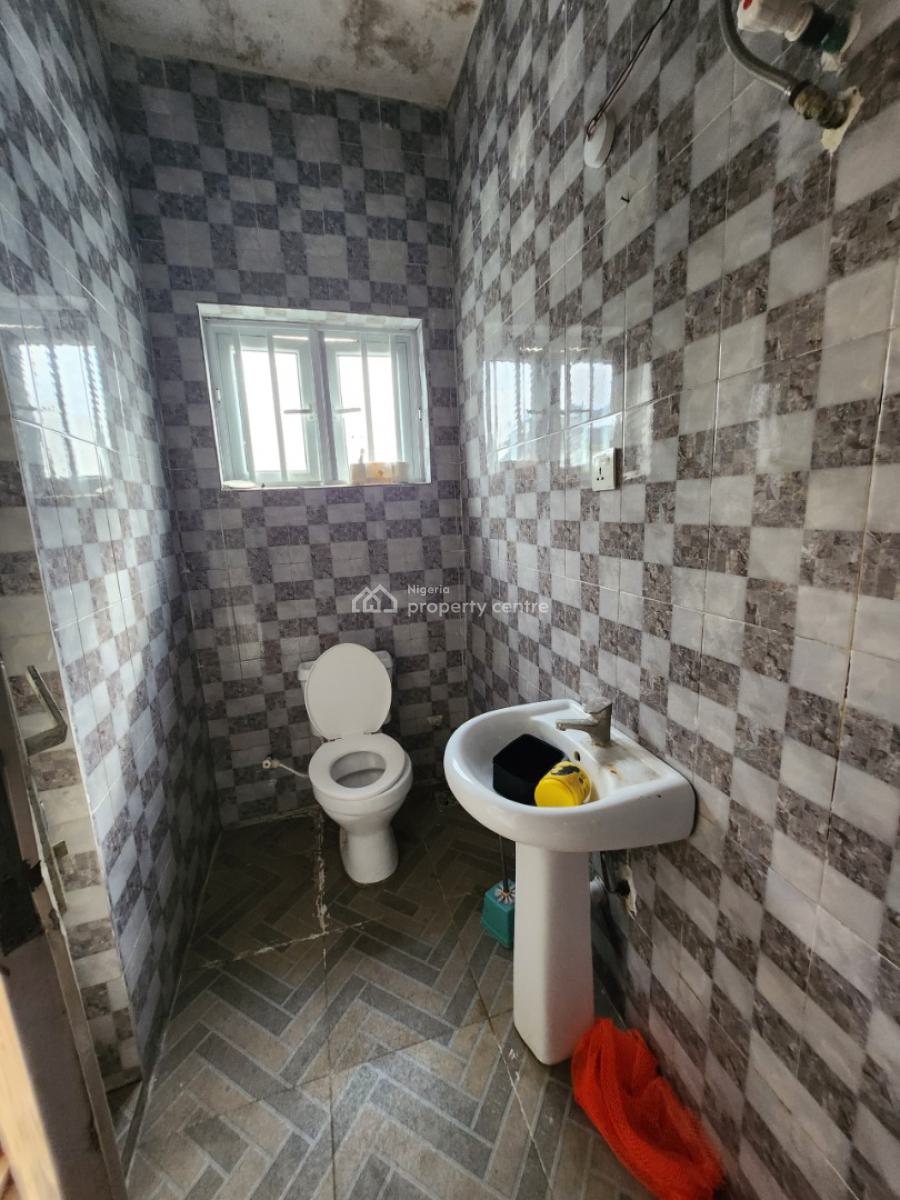 Self Serviced 3 Bedrooms Apartment, Thera Annex Estate, Sangotedo, Ajah, Lagos, Flat / Apartment for Rent