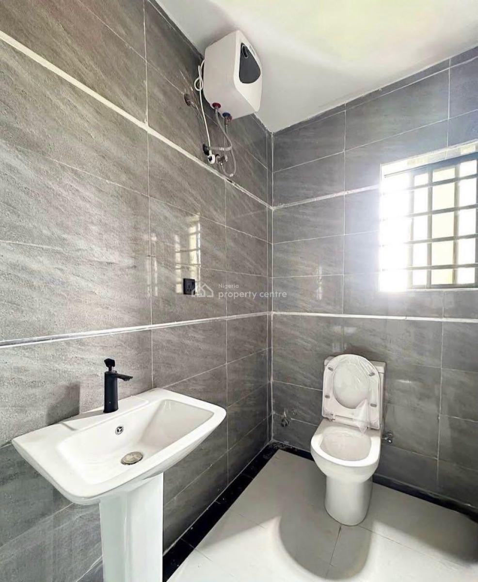 Spacious and Massive 4 Bedroom Terrace Duplex in a Secured Estate, Orchid Road, Lekki, Lagos, Terraced Duplex for Rent