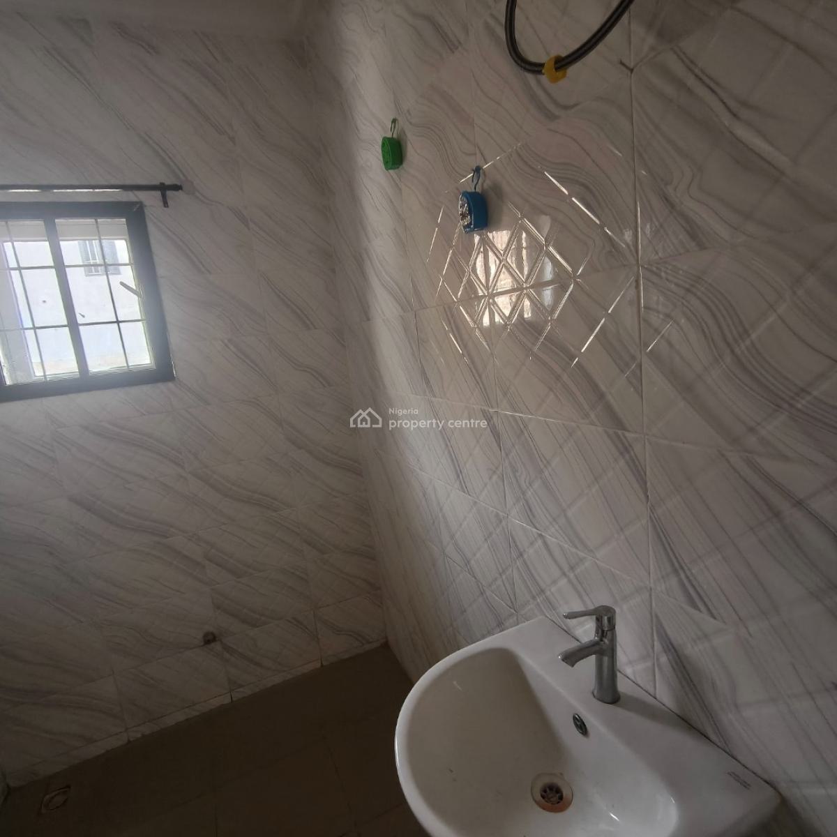 Nicely Done 3 Bedrooms Terraced Duplex, Naf Valley Estate, Asokoro District, Abuja, Terraced Duplex for Sale