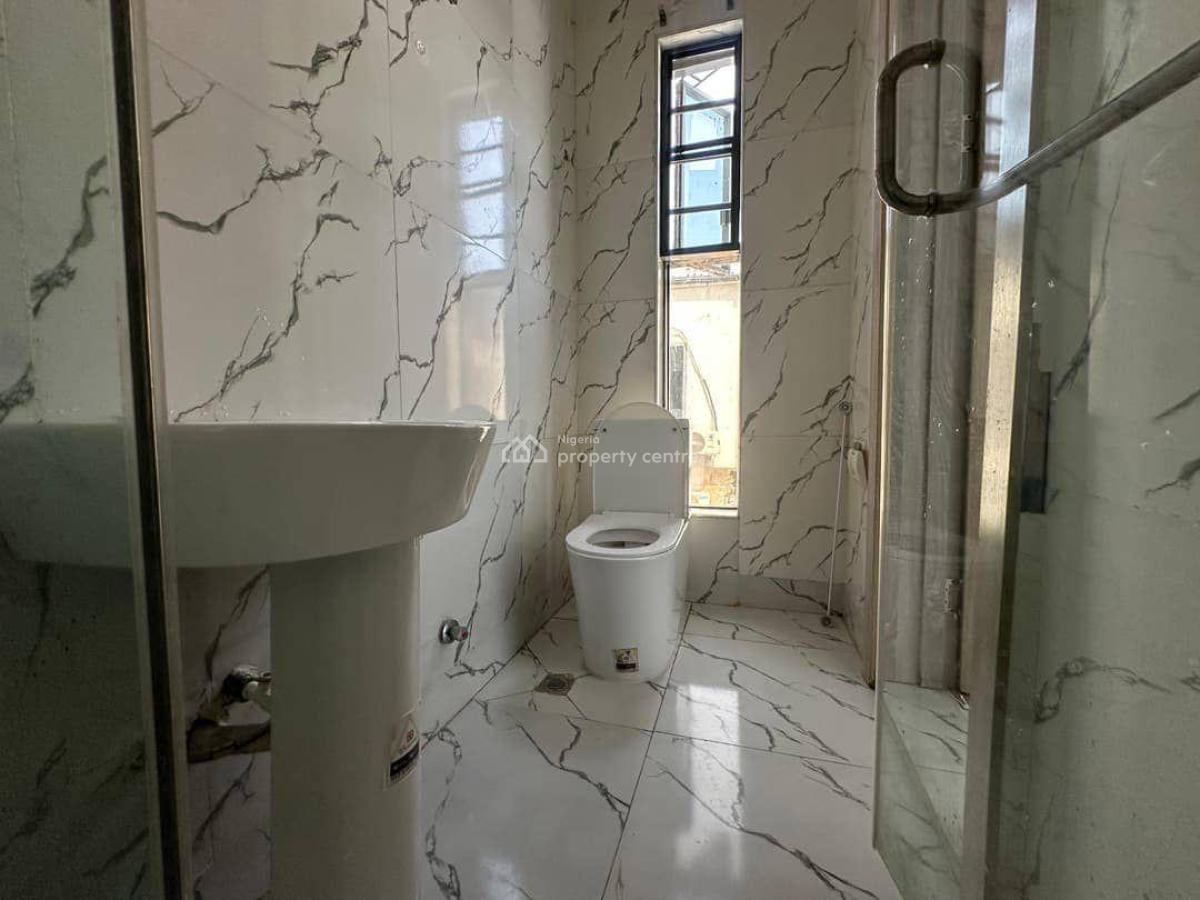 Beautiful and Well Maintained 3 Bedroom Terrace Duplex with Pool, Ikota, Lekki, Lagos, Terraced Duplex for Rent