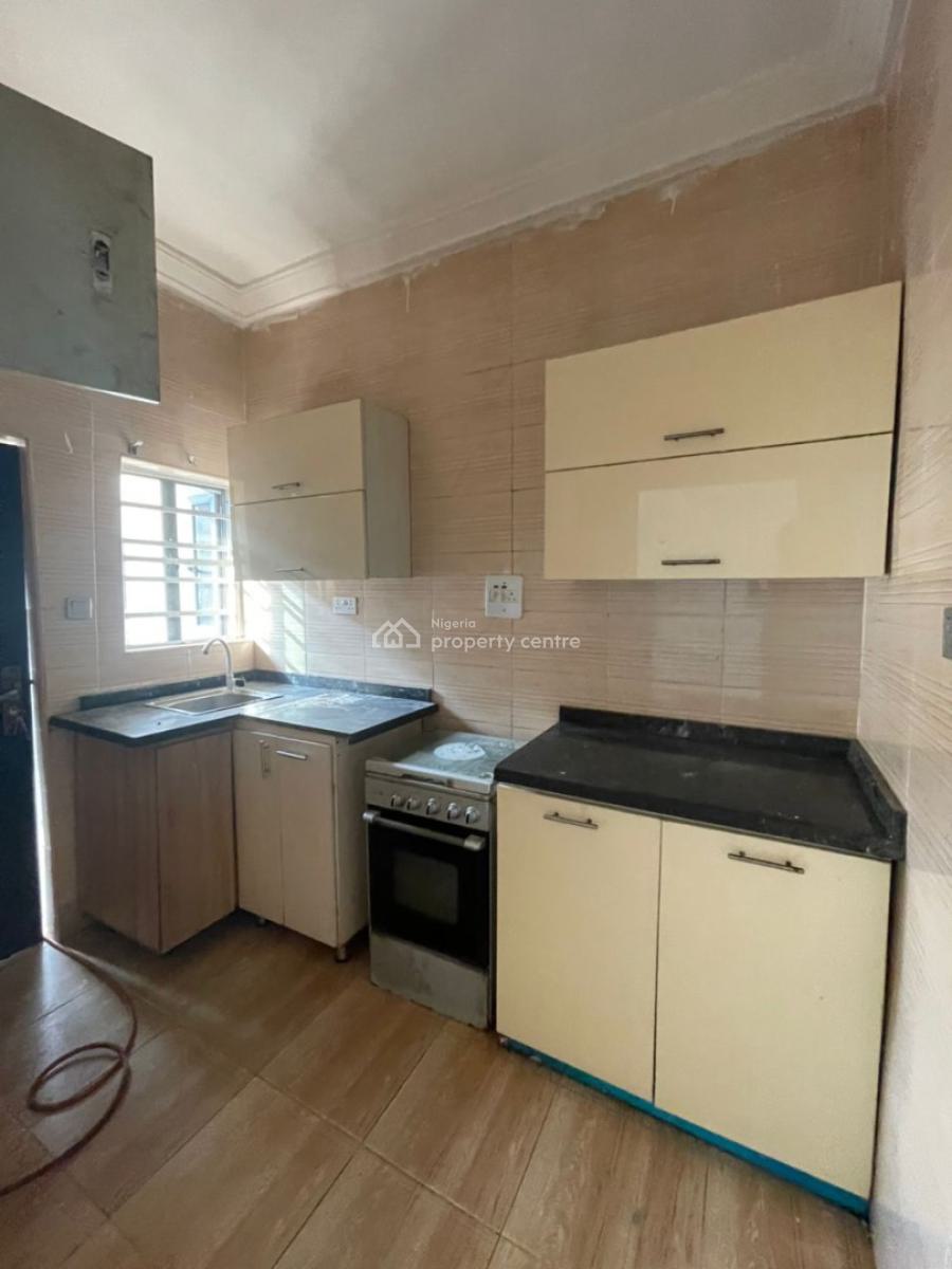 Spacious 2 Bedroom Apartment, Ikota, Lekki, Lagos, Flat / Apartment for Rent