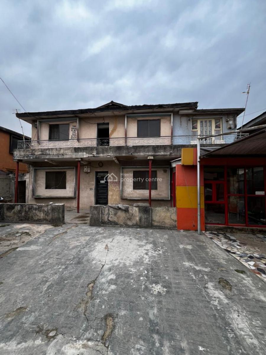 Property on a Full Plot, Ogunlana, Surulere, Lagos, Block of Flats for Sale