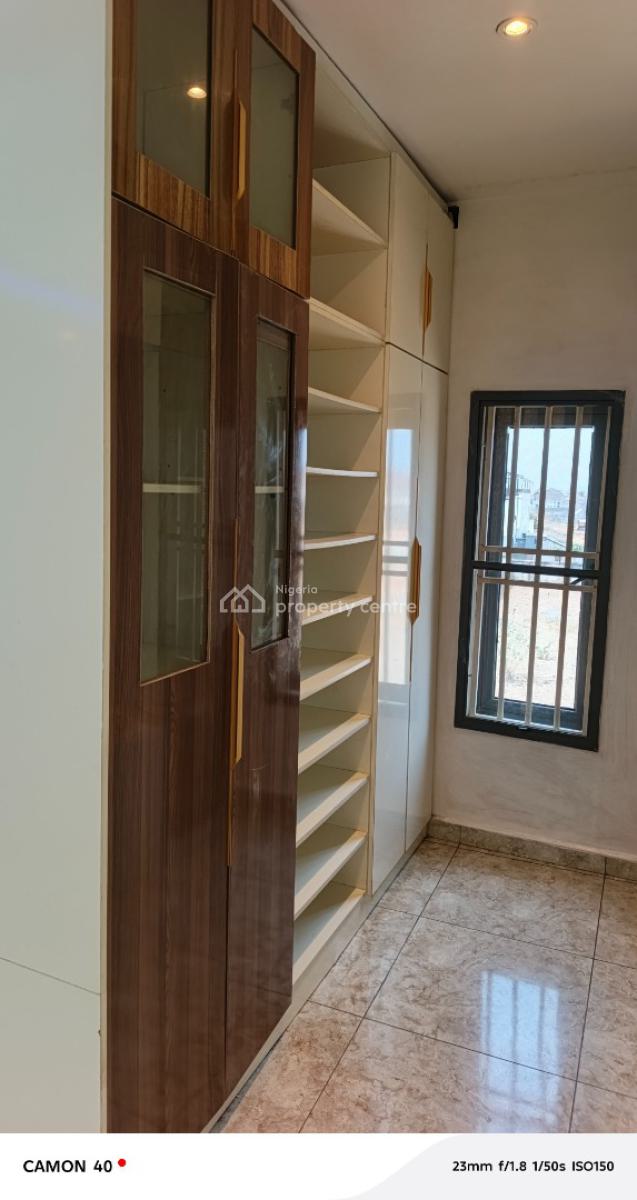 Well Finished 4 Bedroom Semi Detached Duplex with 3 Parlors and a Bq, Idu Industrial, Abuja, Semi-detached Duplex for Rent