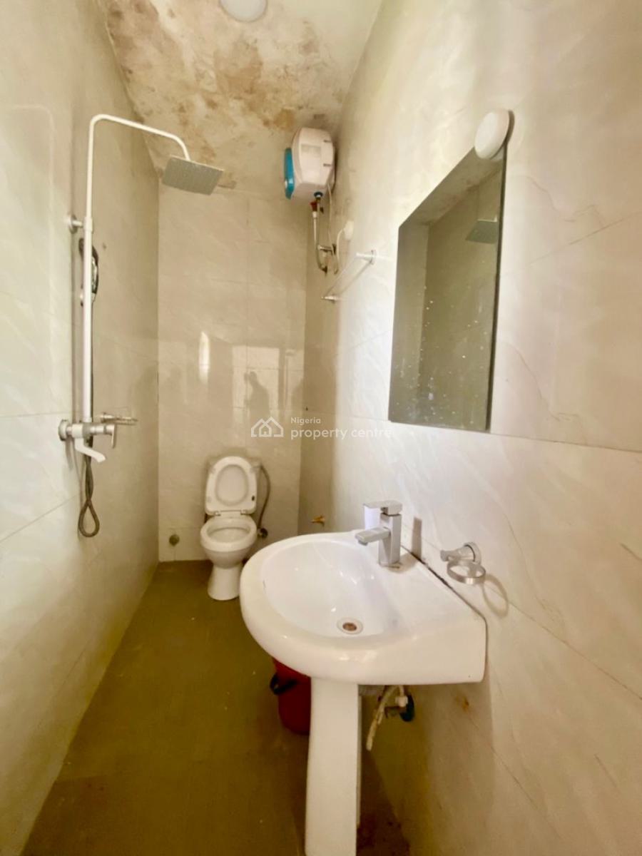 Spacious Upstairs with 2 Toilets, Via Thera Annex, Sangotedo, Ajah, Lagos, Mini Flat (room and Parlour) for Rent