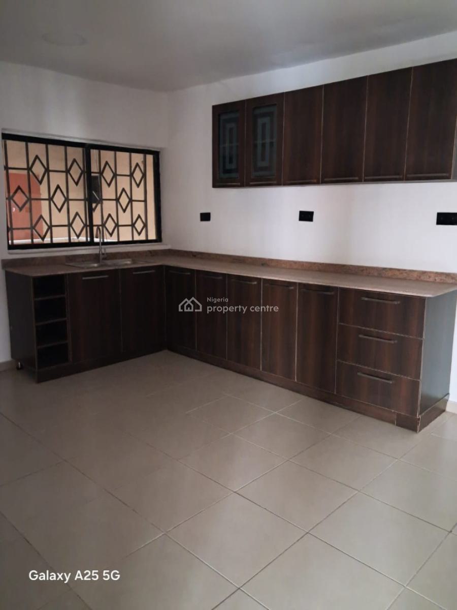 All Room Ensuite  3 Bedroom Flat, Ikeja Gra, Ikeja, Lagos, Flat / Apartment for Rent