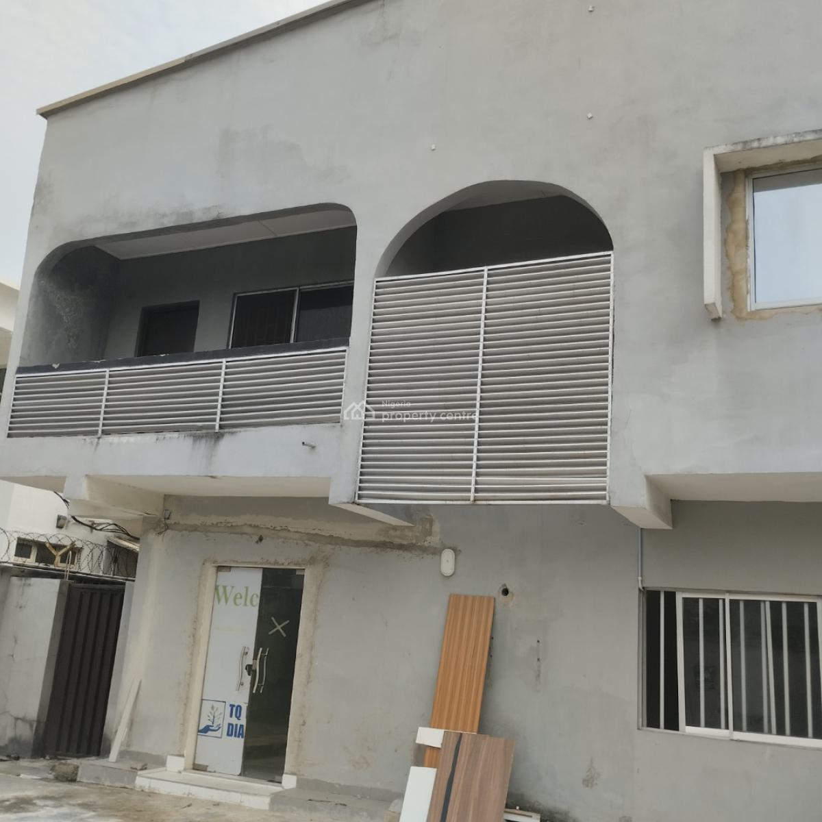 5 Bedroom Semi Detached House with 2 Rooms Bq, Off Admiralty Way, Lekki Phase 1, Lekki, Lagos, Commercial Property for Rent