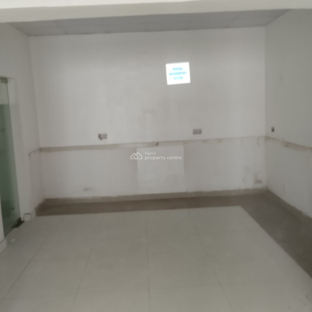 5 Bedroom Semi Detached House with 2 Rooms Bq, Off Admiralty Way, Lekki Phase 1, Lekki, Lagos, Commercial Property for Rent