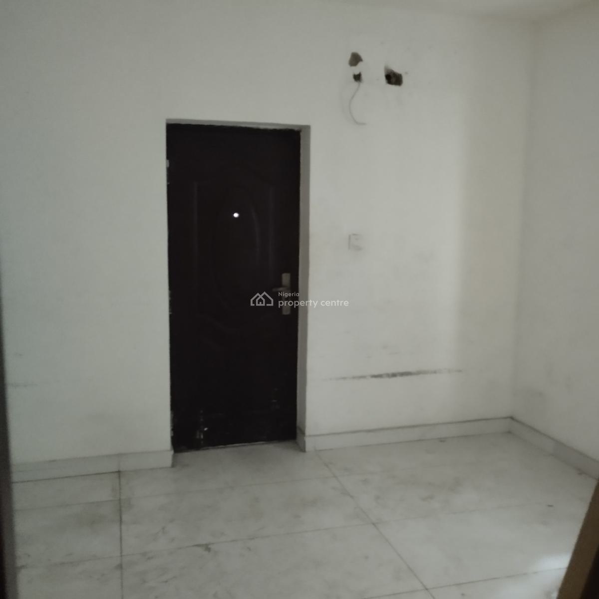 5 Bedroom Semi Detached House with 2 Rooms Bq, Off Admiralty Way, Lekki Phase 1, Lekki, Lagos, Commercial Property for Rent