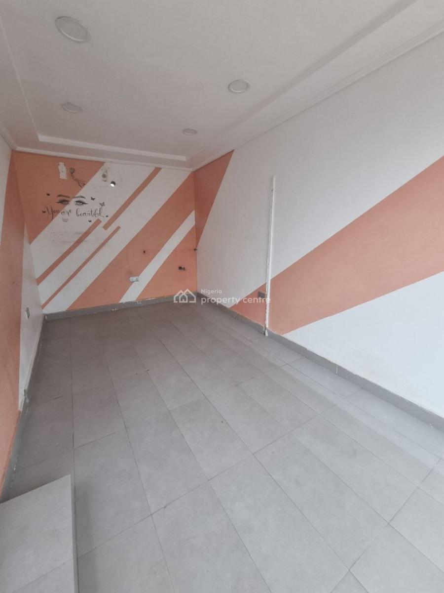 12 Sqm Single Shop Outside, Lekki Phase 1, Lekki, Lagos, Shop for Rent