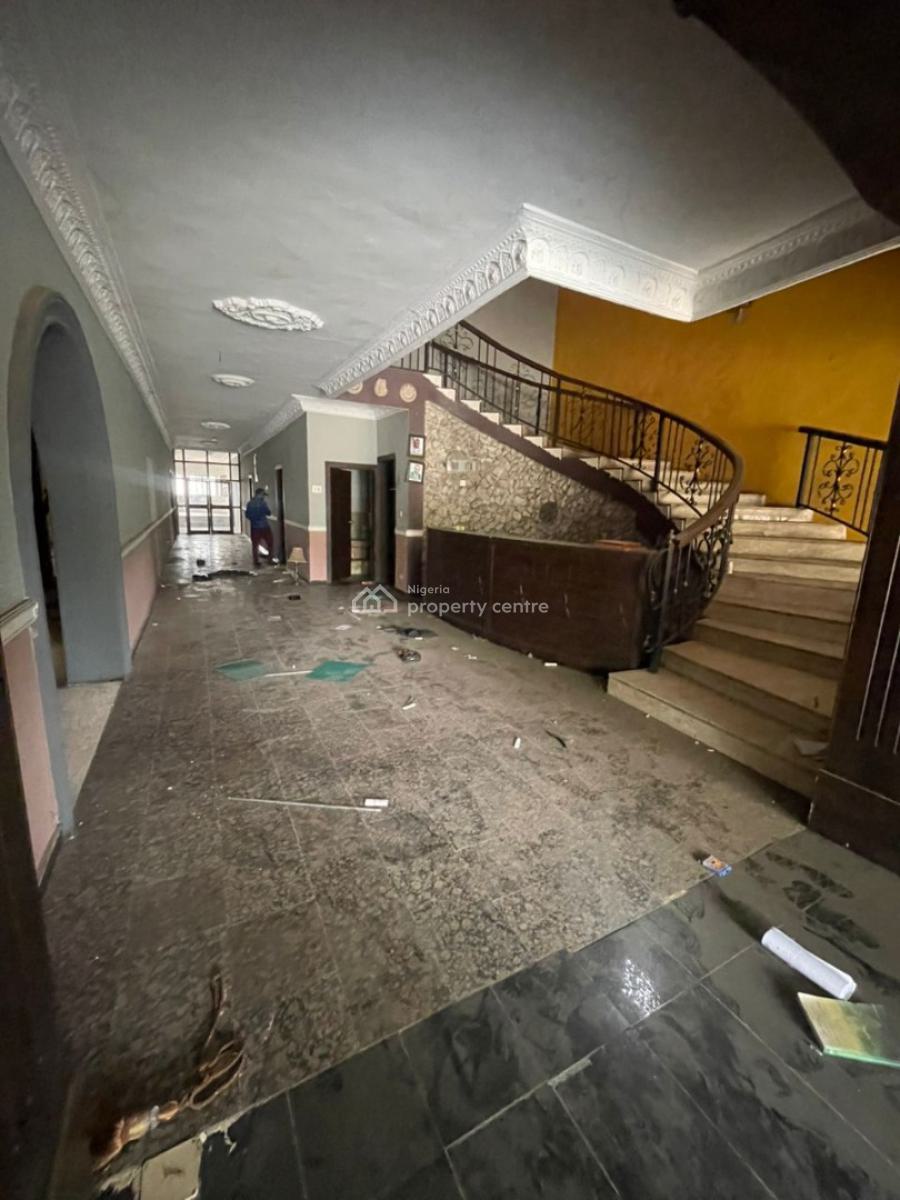 Hotel, Gra Phase 2, Magodo, Lagos, Hotel / Guest House for Rent