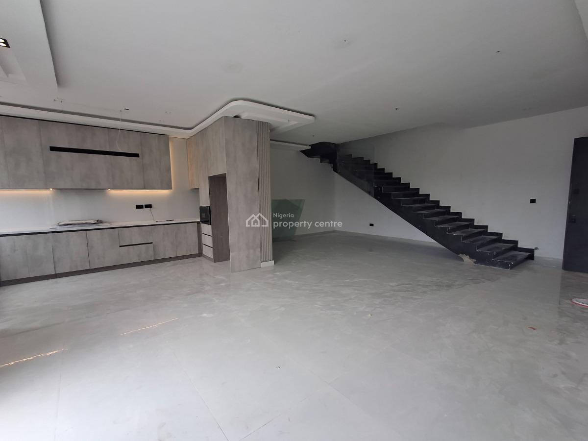 Brand New 2 Bedroom Flat, Lekki Phase 1, Lekki, Lagos, Flat / Apartment for Sale