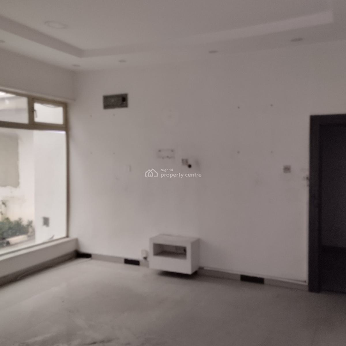 4 Bedroom Commercial Semi Detached House, Off Admiralty Way, Lekki Phase 1, Lekki, Lagos, Commercial Property for Rent
