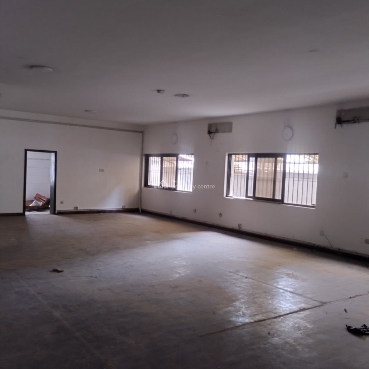 4 Bedroom Commercial Semi Detached House, Off Admiralty Way, Lekki Phase 1, Lekki, Lagos, Commercial Property for Rent