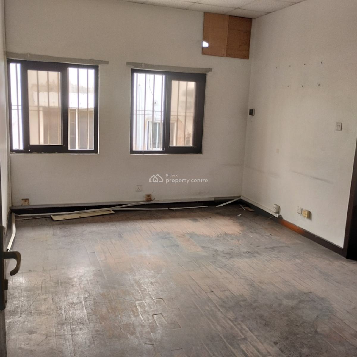 4 Bedroom Commercial Semi Detached House, Off Admiralty Way, Lekki Phase 1, Lekki, Lagos, Commercial Property for Rent