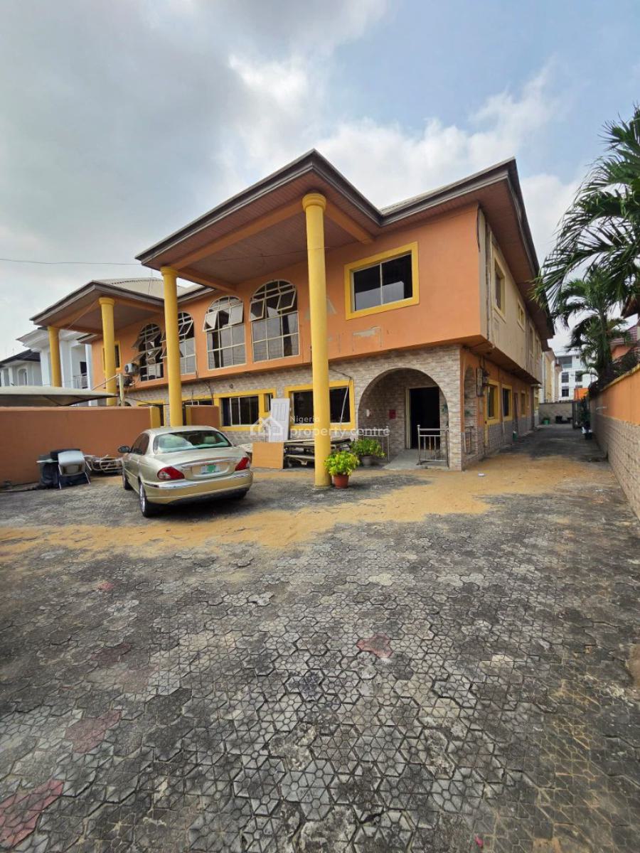 5 Bedroom Semi Detached House with Bq, Lekki Phase 1, Lekki, Lagos, Semi-detached Duplex for Sale