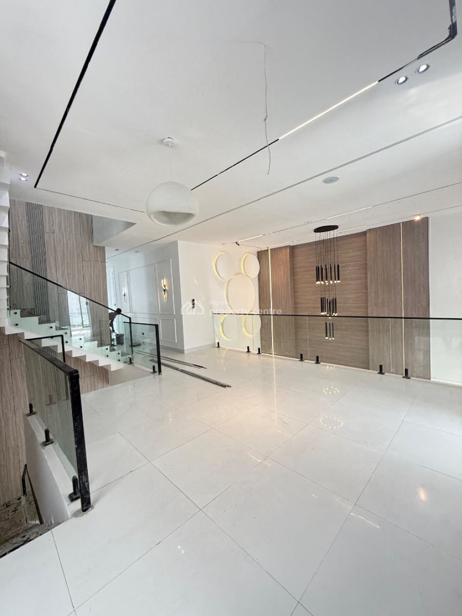 Experience Comfort and Elegance in This Ultra-modern  5- Bedroom Detac, Chevron, Lekki, Lagos, Detached Duplex for Sale